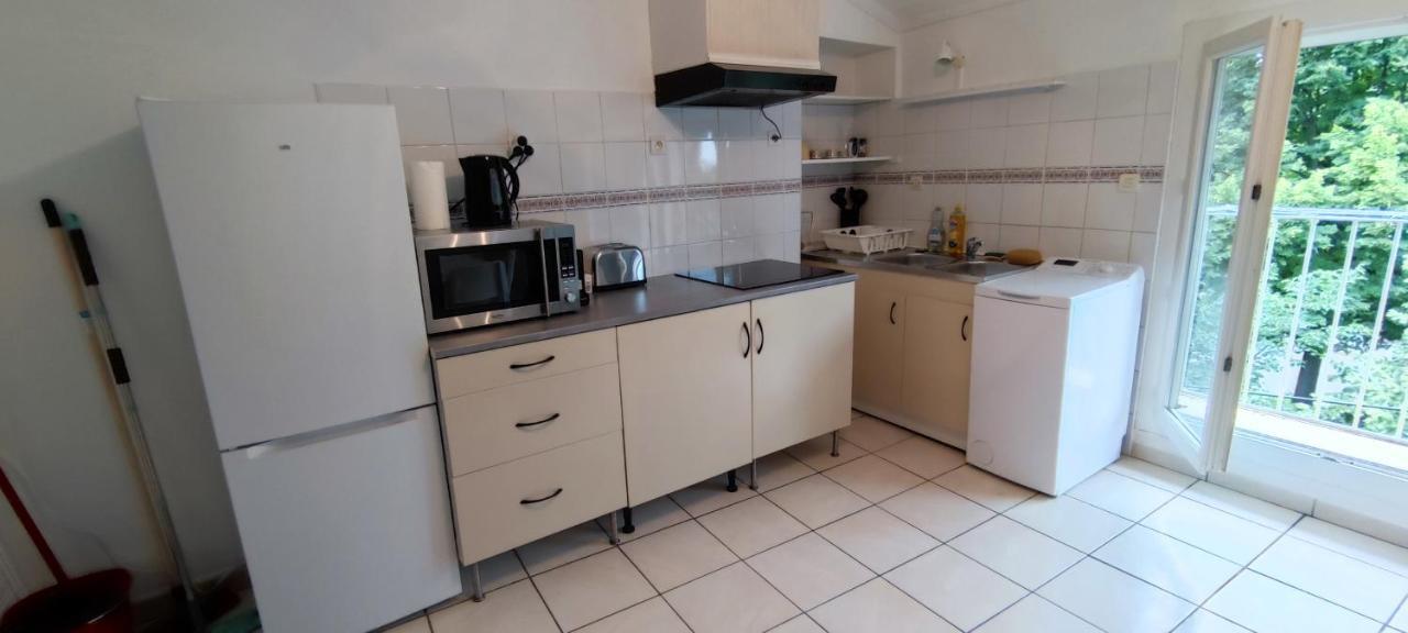 Appartement 45 M² Proche Du Centre Ville لونيه المظهر الخارجي الصورة